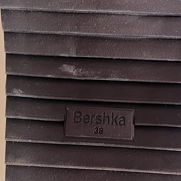 bershka - Picture 4 of 4
